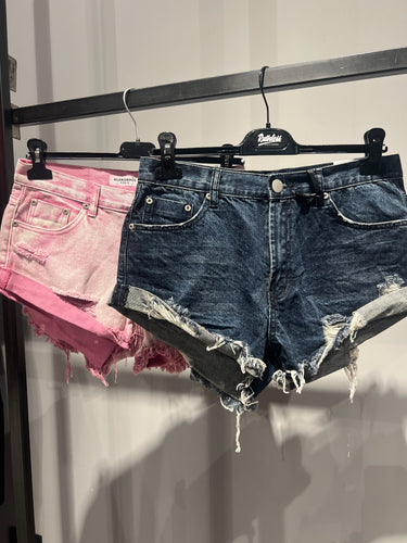 Short Glam